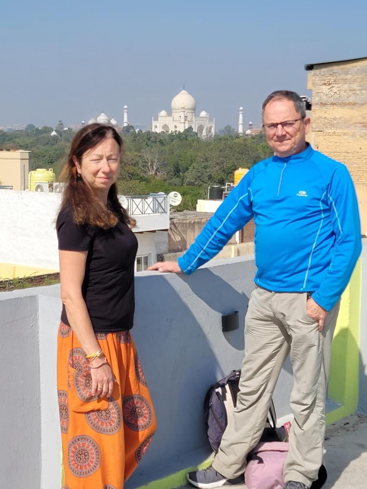 Big Brother Hostel Hotel Agra  Exterior foto