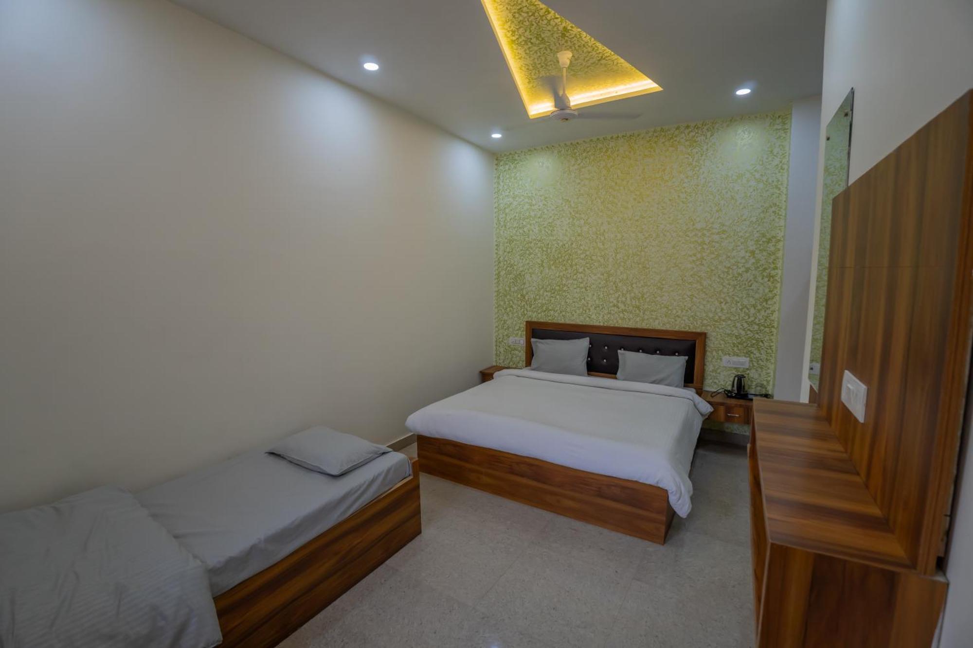 Big Brother Hostel Hotel Agra  Habitación foto